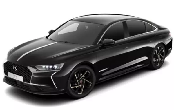DS 4